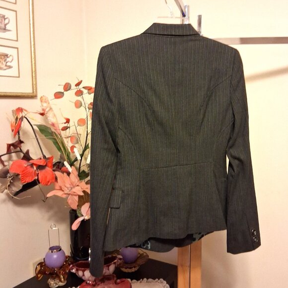 NWT DEPT Women's High Quality Gray Soft Fabric Gray Blazer Jacket Size S 4 - Picture 9 of 15